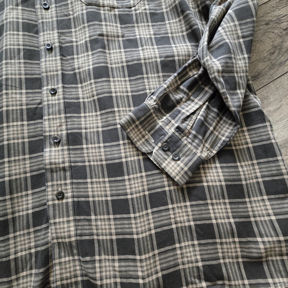 L.L. BEAN Men's Xxl Tall Plaid Shirt  Dark Green/tan Id 253771 Rn 71341 Un 03790 - Picture 7 of 9